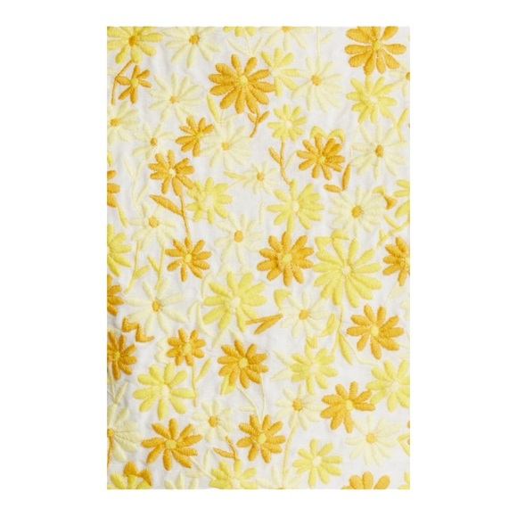 & Other Stories Embroidered Floral Linen & Cotton Crop Top - Picture 6 of 10